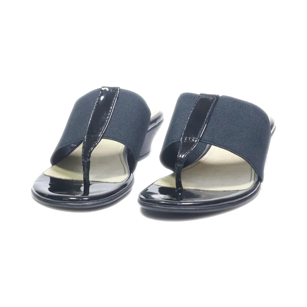 East 5Th Flat Sandals Fabric Black Colour For Women