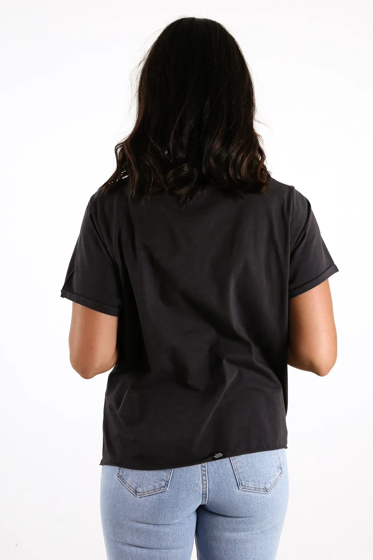 Minimal Thrills Relax Fit Tee Heritage Black