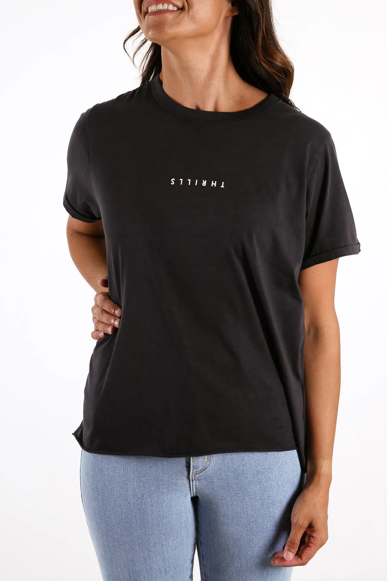 Minimal Thrills Relax Fit Tee Heritage Black